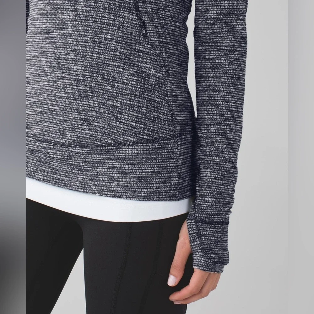 Lululemon Think Fast Pullover in Coco Pique Black / Black Size 10
